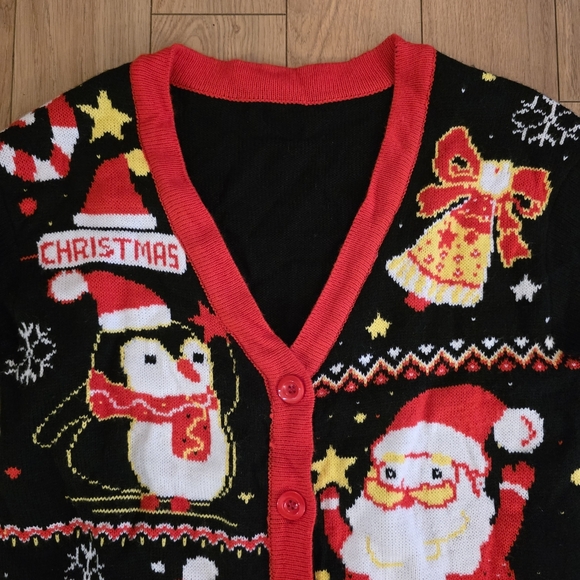 Oversized Button Up Christmas Cardigan- Oversized Medium - Picture 3 of 9